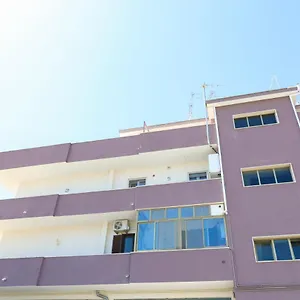 serendipity-la-terrazza-house.lecce-hotels.com/